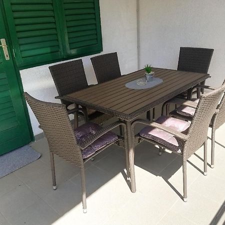 Mala Kuca Apartment โวดีเซ ภายนอก รูปภาพ